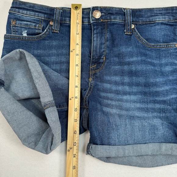 Seven 7 Weekend Shorts Womens Size 8 Rolled Hem Medium Dark Wash - Picture 4 of 8